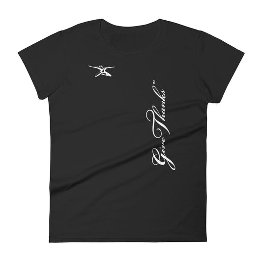 Women's short sleeve t-shirt